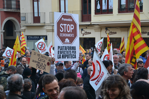 Manifestants aquest matí a Vilafranca del Penedès. Anna Vallhonesta 