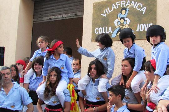 Jove de Vilafranca. La Jove de Vilafranca inaugura el local Cal Peitabí