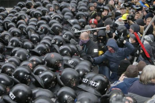 Eix. Protesta a Ucraïna