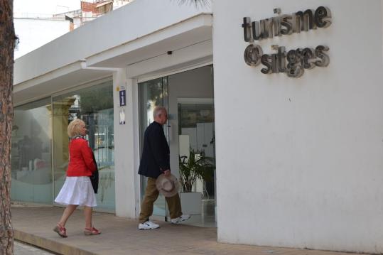 Ajuntament de Sitges. Sinstalla el programa city cash tax-free a loficina dinformació turística de la plaça Eduard Maristany