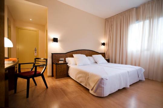 EIX. Vilafranca perd el 50% dhabitacions dhotel en un any