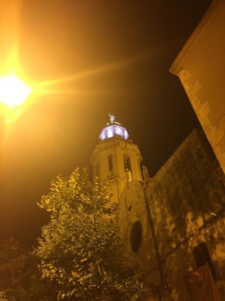 Il·luminació led al campanar de l’església del Sant Salvador del Vendrell. Ajuntament del Vendrell
