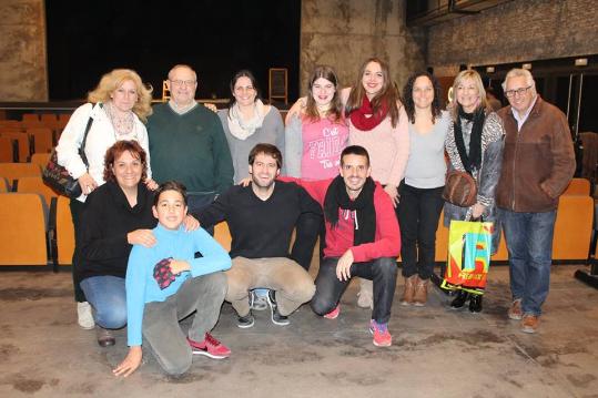 Ajuntament d'Olèrdola. Les Festes de Sant Macari de Moja recapten 2.400 euros per lluitar contra el càncer infantil