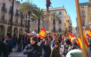 Acte de Societat Civil Catalana a la plaça de la Vila. CUP