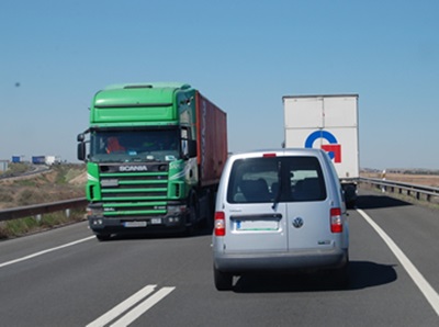 Campanya de control de camions i furgonetes a Vilanova. Ajuntament de Vilanova