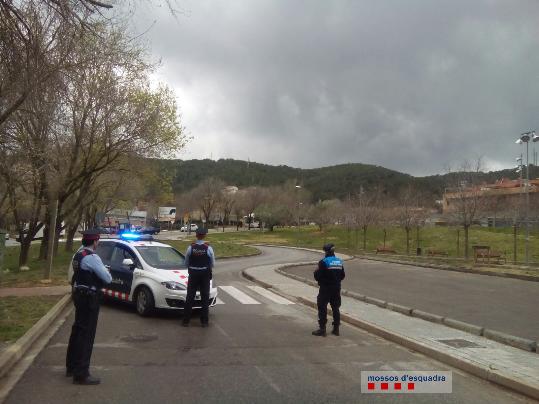 Control dels Mossos d'Esquadra a Olivella. Mossos d'Esquadra