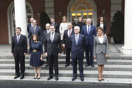 Foto de família del nou govern de Mariano Rajoy, al seu primer consell de ministres . ACN