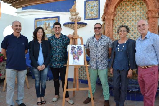 La Comissió de Festa Major de Sitges presenta el pregoner, els pendonistes i el cartell de la festa. Ajuntament de Sitges