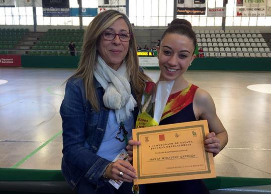 Maria Miravent vuitena al Campionat d'Espanya . Eix
