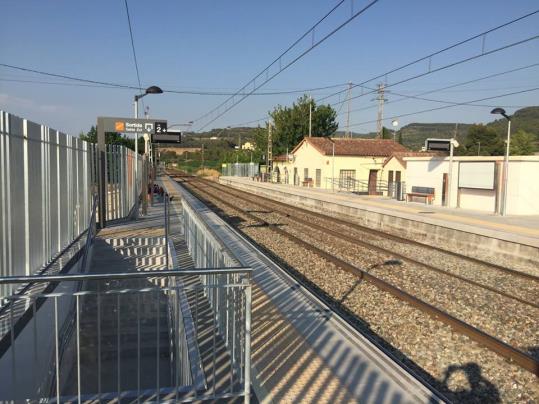 Acaba el procés de remodelació de l'estació de Renfe de Lavern-Subirats. Ramon Filella