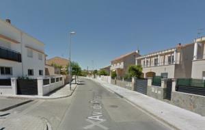 Avinguda de Rocacrespa, al barri de La Collada. Google Street View