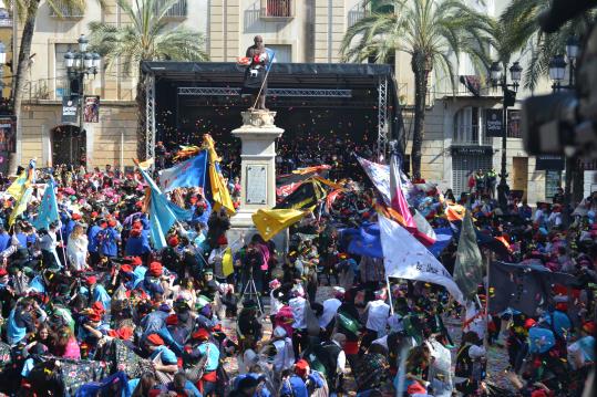 Comparses de rècord al carnaval de Vilanova. EIX