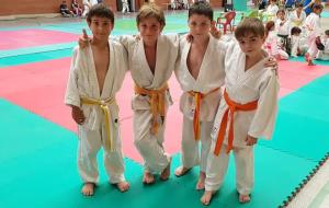 Els judoques de l'escola de Judo Vilafranca . Eix