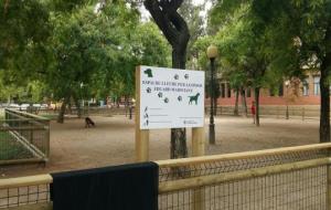 En funcionament el tercer espai de lleure per a gossos a Vilanova. Ajuntament de Vilanova