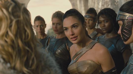 Gal Gadot és 'Wonder Woman' en aquest film de superherois. EIX