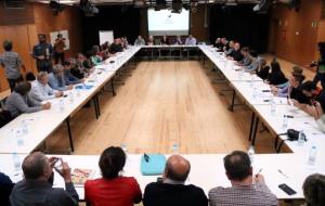 Imatge de la reunió tècnica de la comissió executiva del Pacte Nacional pel Referèndum amb entitats i sindicats al Centre Cívic Barceloneta. ACN