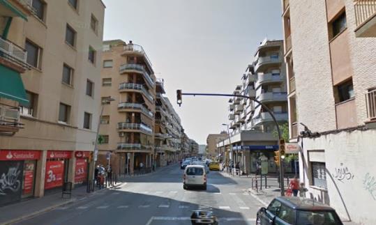 La cruïlla entre el carrer de Josep Coroleu i l’avinguda de Francesc Macià. Google Street View