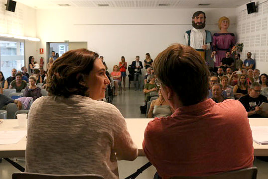 L'alcaldessa de Barcelona i líder de la coordinadora, Ada Colau, i el líder de l'executiva dels comuns, Xavier Domènech. ACN / Núria Julià
