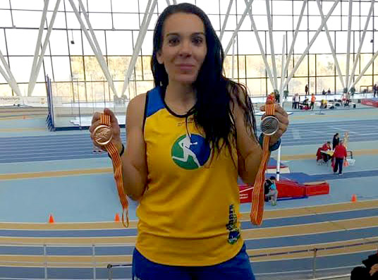 L'atleta del Club Runners El Vendrell Sonia López . Eix