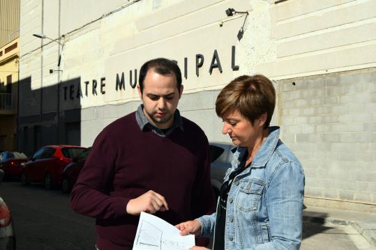Les Roquetes inicia la recuperació del Teatre Municipal, deu anys després. Marta González