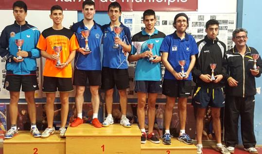 Mataró, Avila, Conde i Soler, equip vilanova A campionat Cat B. Eix