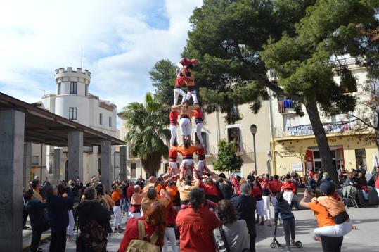 Paquita Pascual rep un emotiu homenatge dels Xicots de Vilafranca. Xicots de Vilafranca
