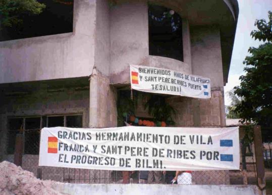 Projecte de cooperació de Sant Pere de Ribes a Bilwi (Puerto Cabezas), Nicaragua, l’any 2001. Ajt Sant Pere de Ribes