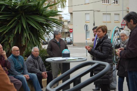 Trobada amb l’alcaldessa el passat dissabte a la plaça dels Països Catalans de Ribes. Ajt Sant Pere de Ribes