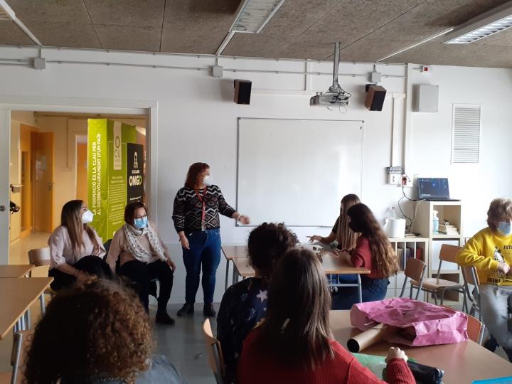 Els instituts Montgròs i Xaloc de Sant Pere de Ribes participen en el projecte Educació per la Pau. Ajt Sant Pere de Ribes