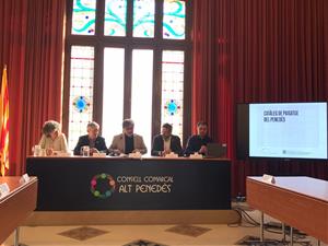 Es reuneix el grup de treball del Pla territorial del Penedès per presentar l'estat del Catàleg de Paisatge. Generalitat de Catalunya