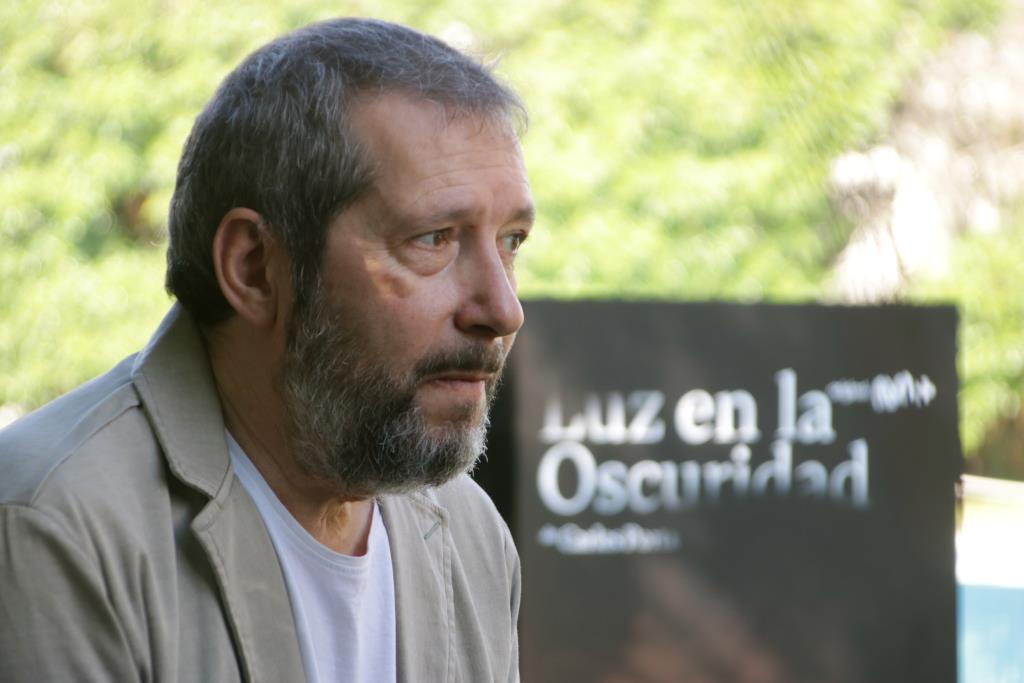 El periodista Carles Porta estrena aquest diumenge al Festival de cinema de Sitges els dos primers capítols de ‘Luz en la oscuridad’. ACN