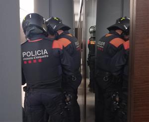 En marxa un operatiu dels Mossos contra una organització italiana establerta a Catalunya vinculada al tràfic de drogues. ACN