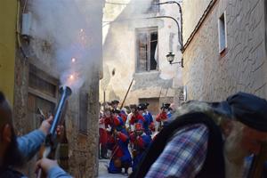 La Fira Mata-degolla torna a Sant Quintí per commemorar la història de les viles cremades el 1714. Aureli Díaz