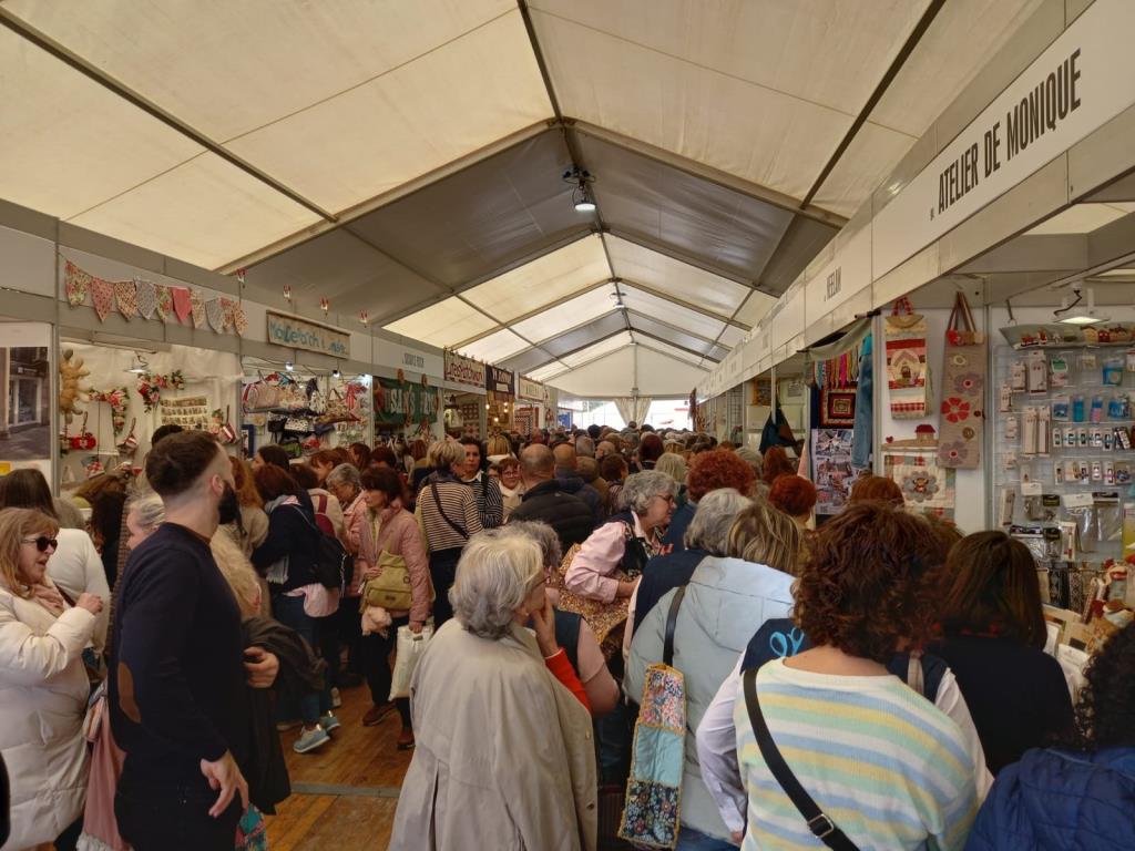 El Festival Internacional de Patchwork genera una ocupació hotelera d’un 70% a Sitges. Ajuntament de Sitges