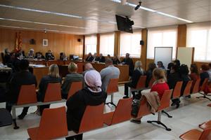 Jutgen els membres d'una organització per obligar a prostituir-se 26 dones estrangeres a Vilanova, Barcelona, Tarragona i Tortosa. ACN