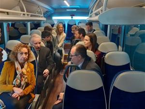 La Generalitat reforça el servei de bus entre Vilanova i Barcelona amb quatre vehicles nous. Ajuntament de Vilanova