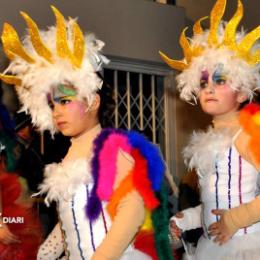 LOS FIESTUKI (Escuela danza Rocío A.). Arco Iris - Cunit