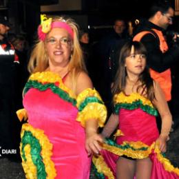 LOS CARNAVALEROS. Brasileños - Santa Oliva