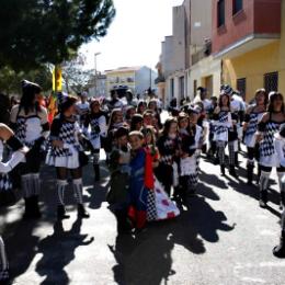 Els arlequins de la cort reial. Santa Margarida i els Monjos