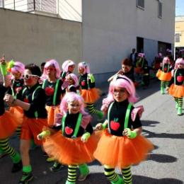 Vecinas!. Santa Margarida i els Monjos