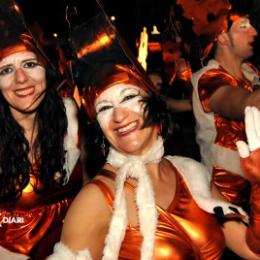 CARNAVAL DE GUARDIOLA DE FONT-RUBÍ. Les brúixoles màgiques