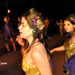 LA COLLA DEL CARNAVAL DE LLETGER. La màgia del vi