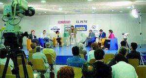 El debat, organitzat pels mitjans de comunicació de la ciutat, va reunir els números dos de cada llista al centre cívic de La Collada. Fdg | C. Castro