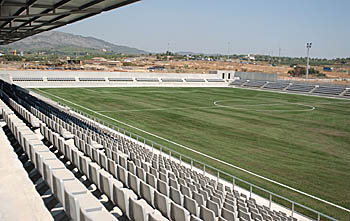 Imatge del nou camp de futbol de Vilanova, que és previst que s'inauguri a mitjans de setembre. FdG/C. CASTRO