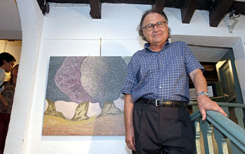 La sala d'exposicions Agora 3 de Sitges acull una exposició de Joaquim Budesca. FdG | C. Castro