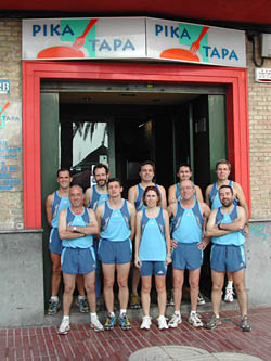 Els integrants de l'equip d'atletisme.