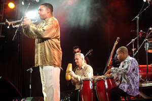 La magia de Cuba a la platja de Ribes Roges. fdg/ tere belmonte