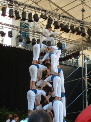 Actuació dels Falcons de Vilanova a la Mercè