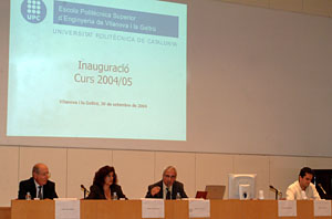 L'acte d'inauguració del curs a la sala d'actes de l'UPC. fdg/ tere belmonte