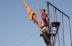 La Cie. P'tits Bras i les seves acrobàcies aèries, una de les 24 companyies que pariticipan en l'edició d'enguany.
